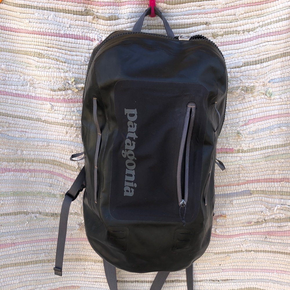 PATAGONIA Stormfront Pack Waterproof 💦 Backpack 🖤